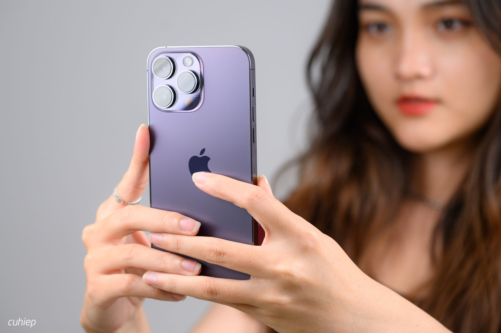 Iphone 14 pro max 2022. Iphone 14 geek. Iphone 14 pro max. Айфон 14 плюс цвета. Айфон.